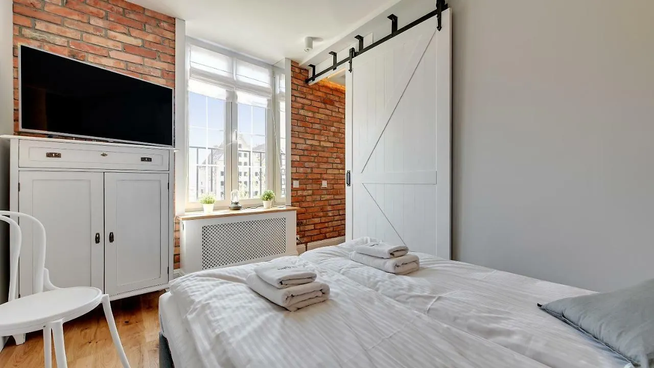 Dom & House - Apartments Old Town Ogarna