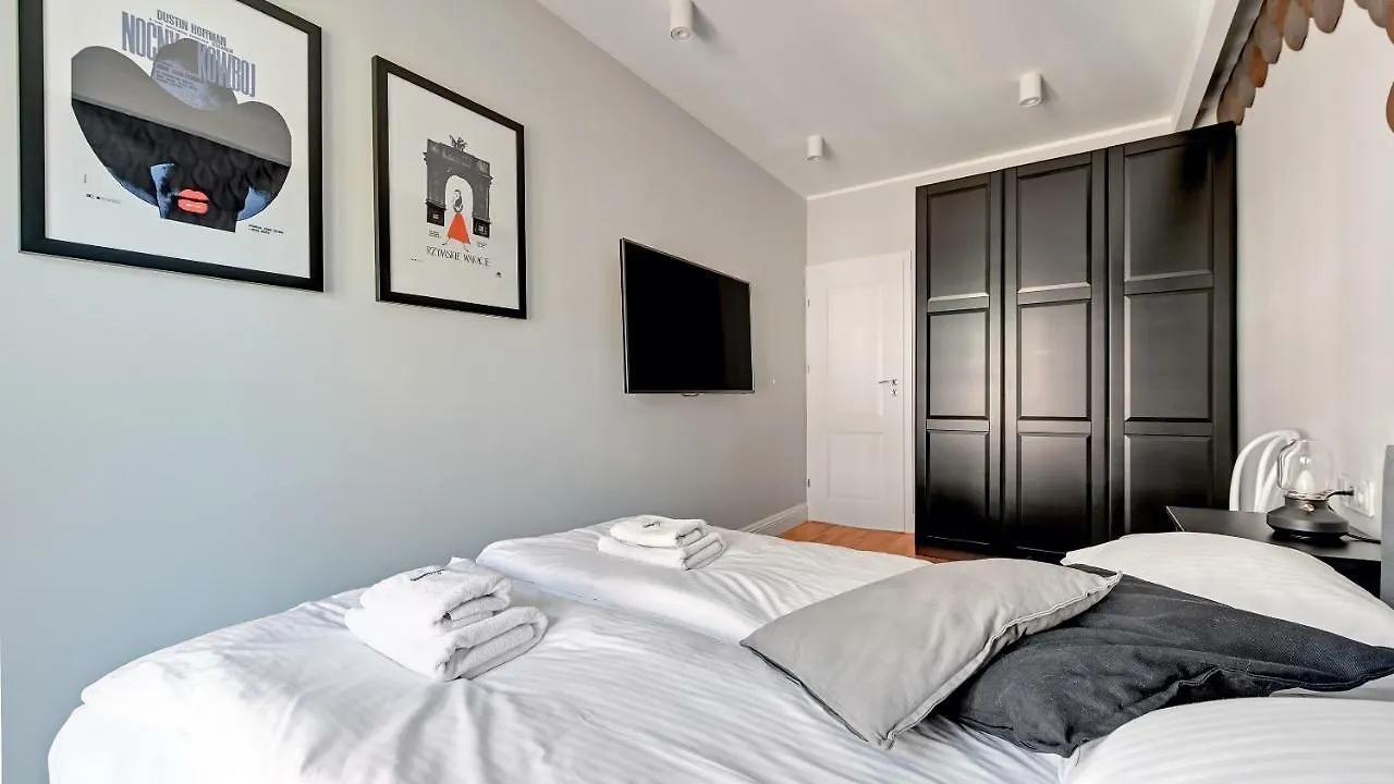 Dom & House - Apartments Old Town Ogarna
