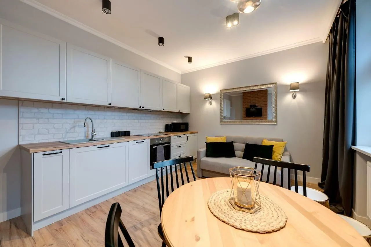 Dom & House - Apartments Old Town Ogarna